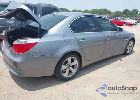 2007 BMW 525I из США, поврежденный, VIN WBANE53587CW68145